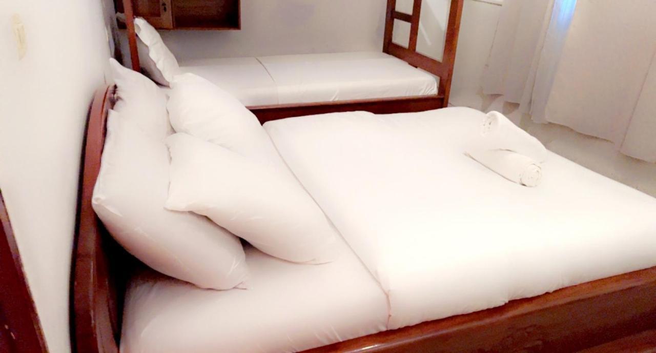 Residence Hoteliere L'Oceane Kribi Bagian luar foto