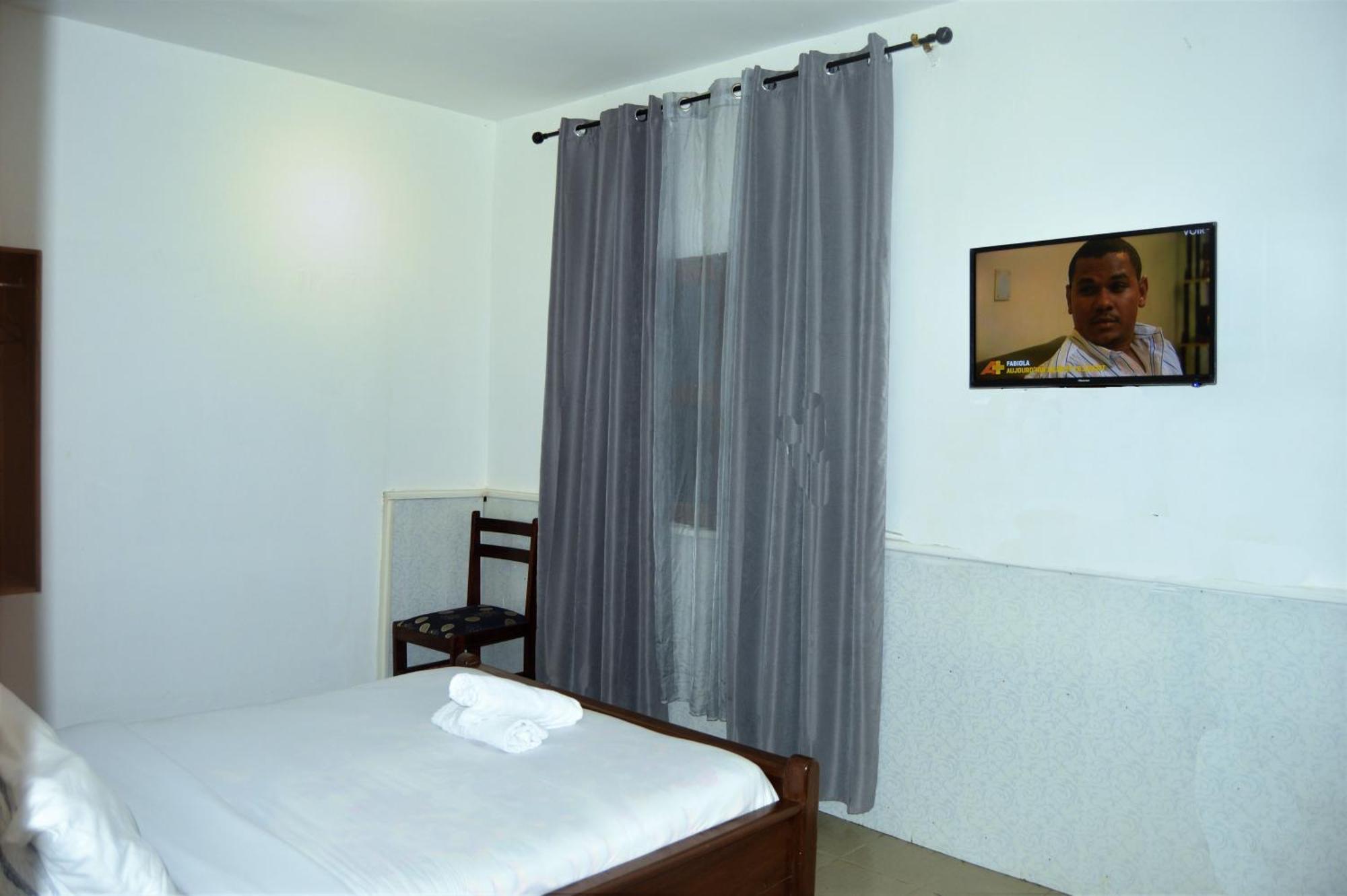 Residence Hoteliere L'Oceane Kribi Ruang foto